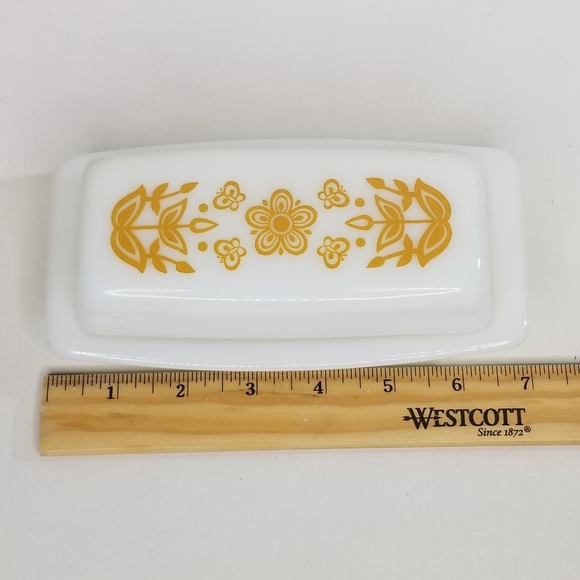 Pyrex Vintage 1970s Butterfly Gold Covered Butter Dish 72-B Milk Glass - Picture 7 of 9